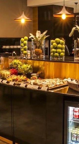 Complimentary food at the Aspire Airport Lounge in O R Tambo International Airport